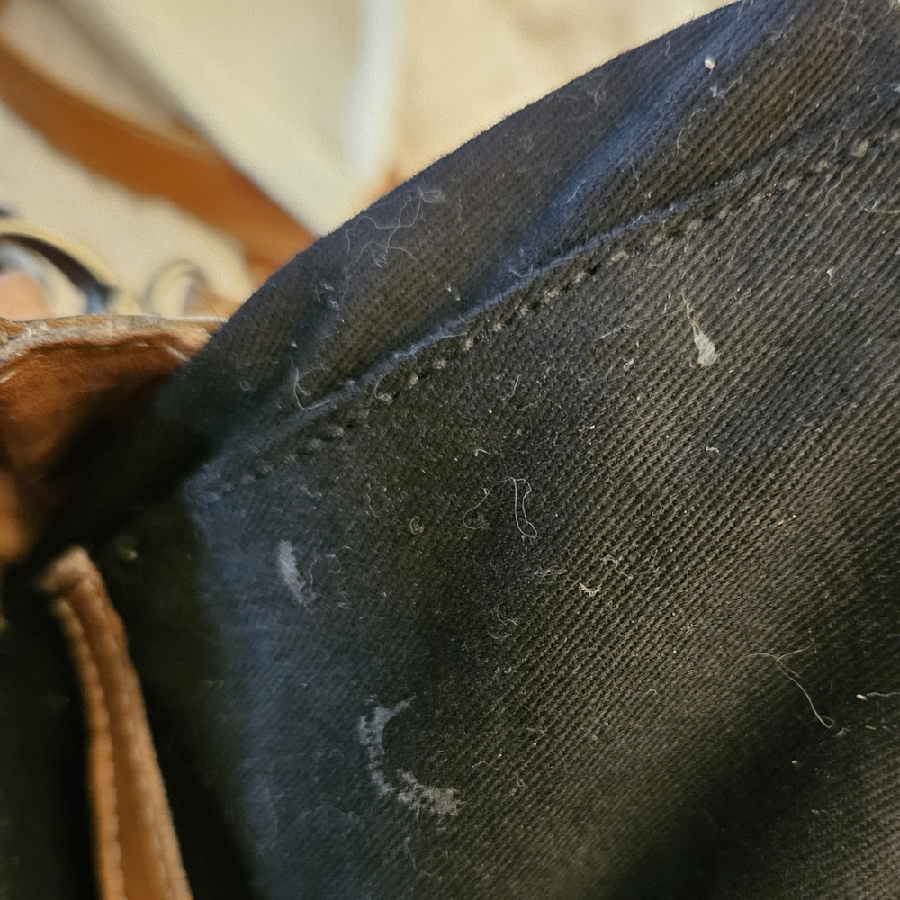 Bedstu Woven Leather Crossbody Bag - Picture 13 of 15